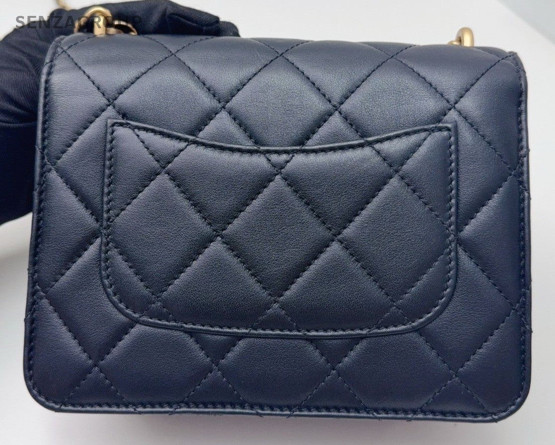 Chanel Vintage Calfskin Chain Shoulder Bag Crossbody Black Gold Women Classic