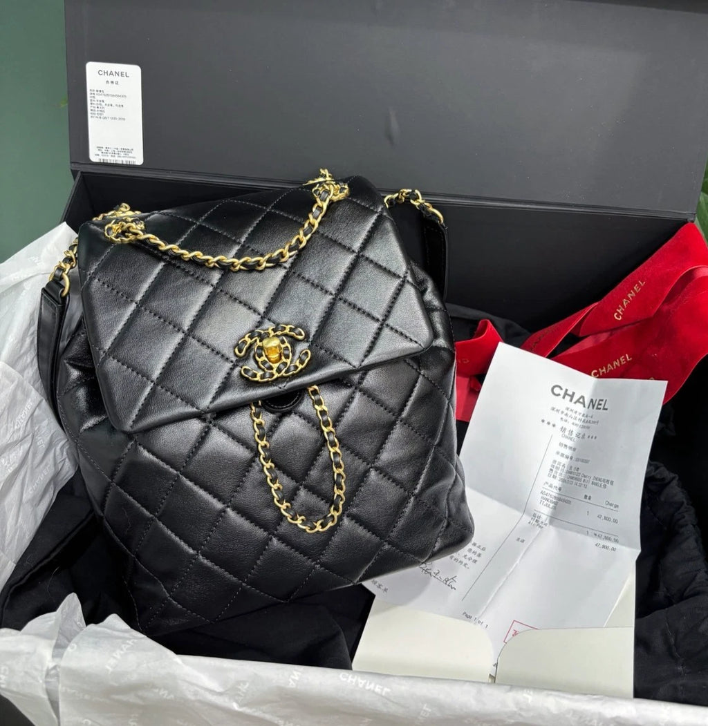 Chanel Lambskin Diamond Chain BackpackGold Hardware Black Women Fashion