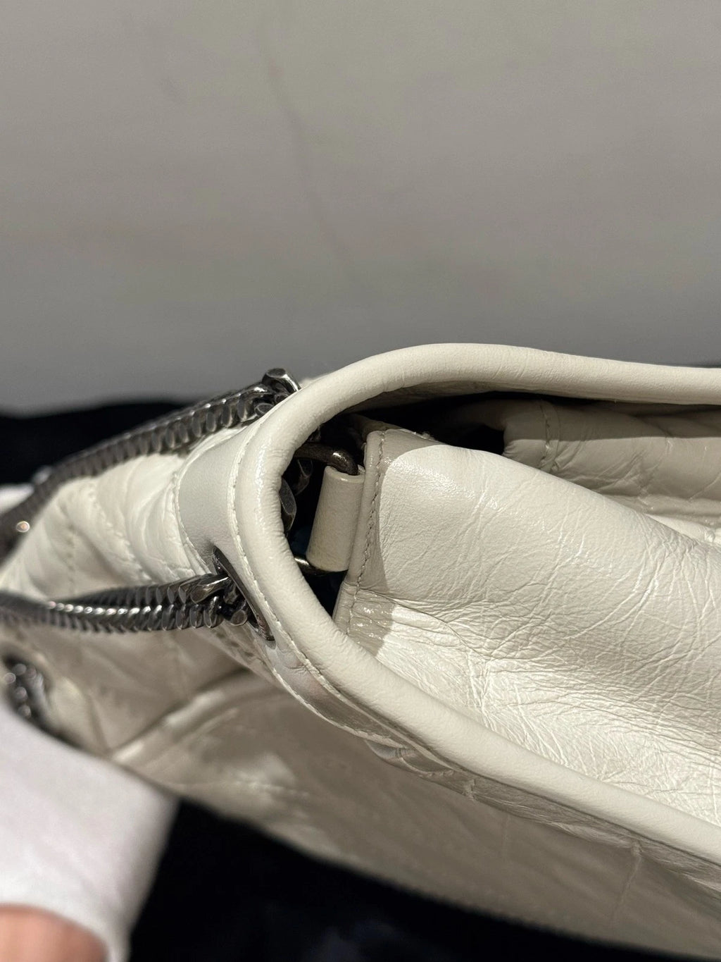 Saint Laurent Niki PM Chain Shoulder Bag White Silver Used Women Classic