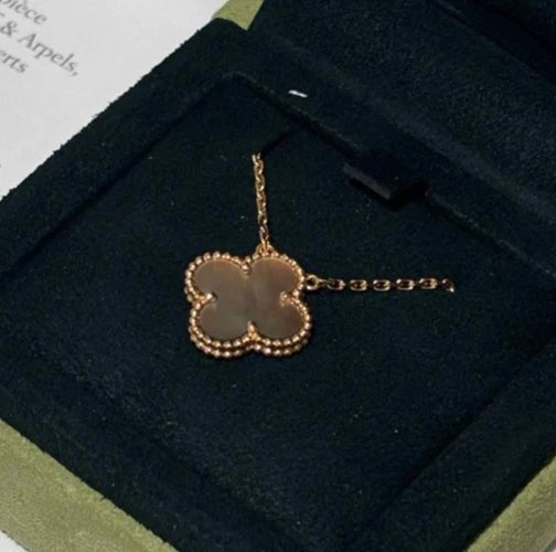 Van Cleef &amp; Arpels Vintage Alhambra Gray Mother of Pearl Necklace 18k Rose Gold