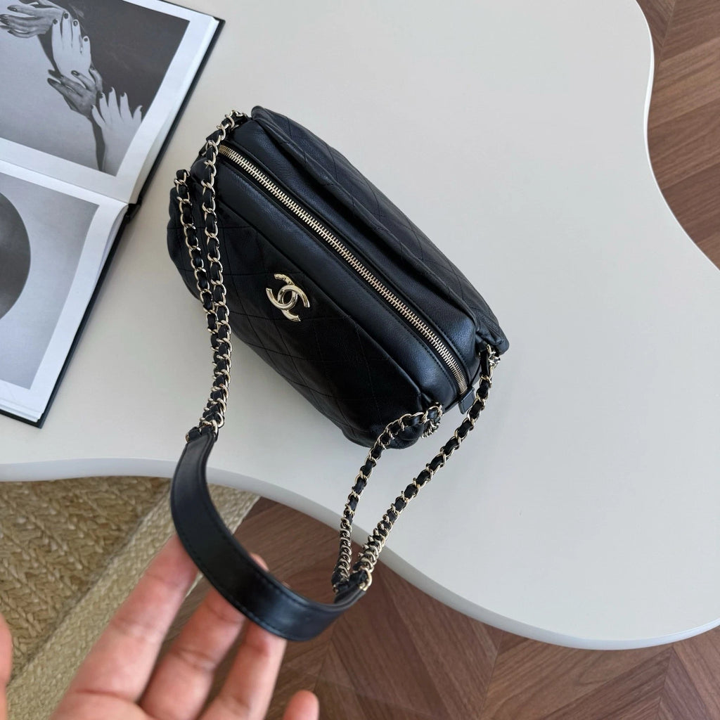 Chanel Calfskin Hobo Chain Shoulder Bag Black Gold Used Women Classic