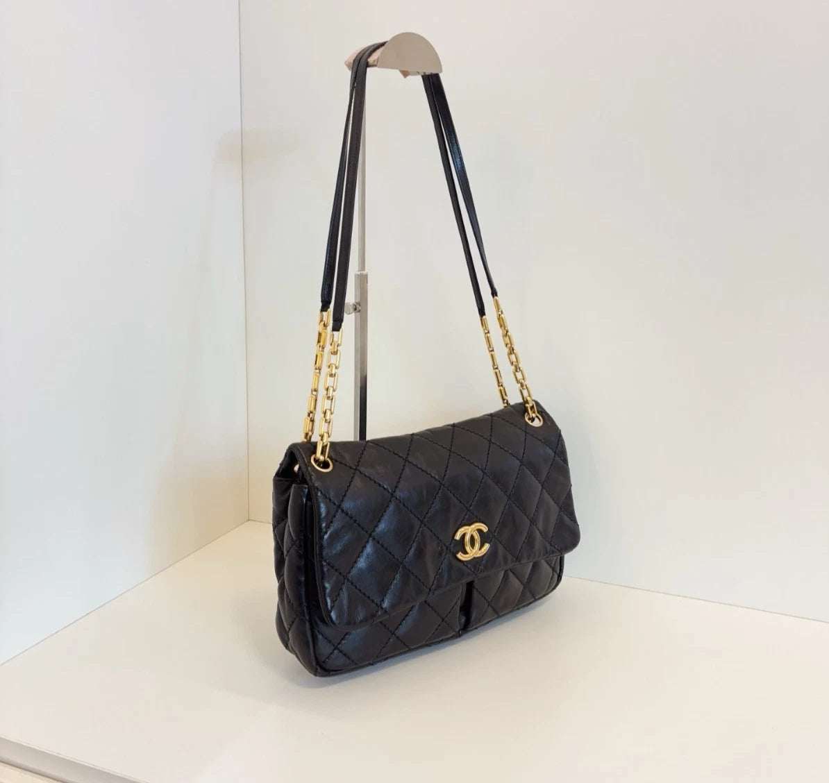 Chanel Classic Flap Jumbo Calfskin Diamond Shoulder Bag Crossbody Bag Women