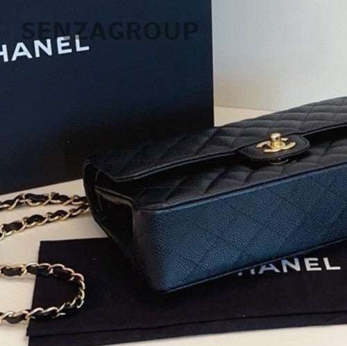Chanel Classic Flap MM Chain Shoulder Bag Crossbody Black Gold Used Women