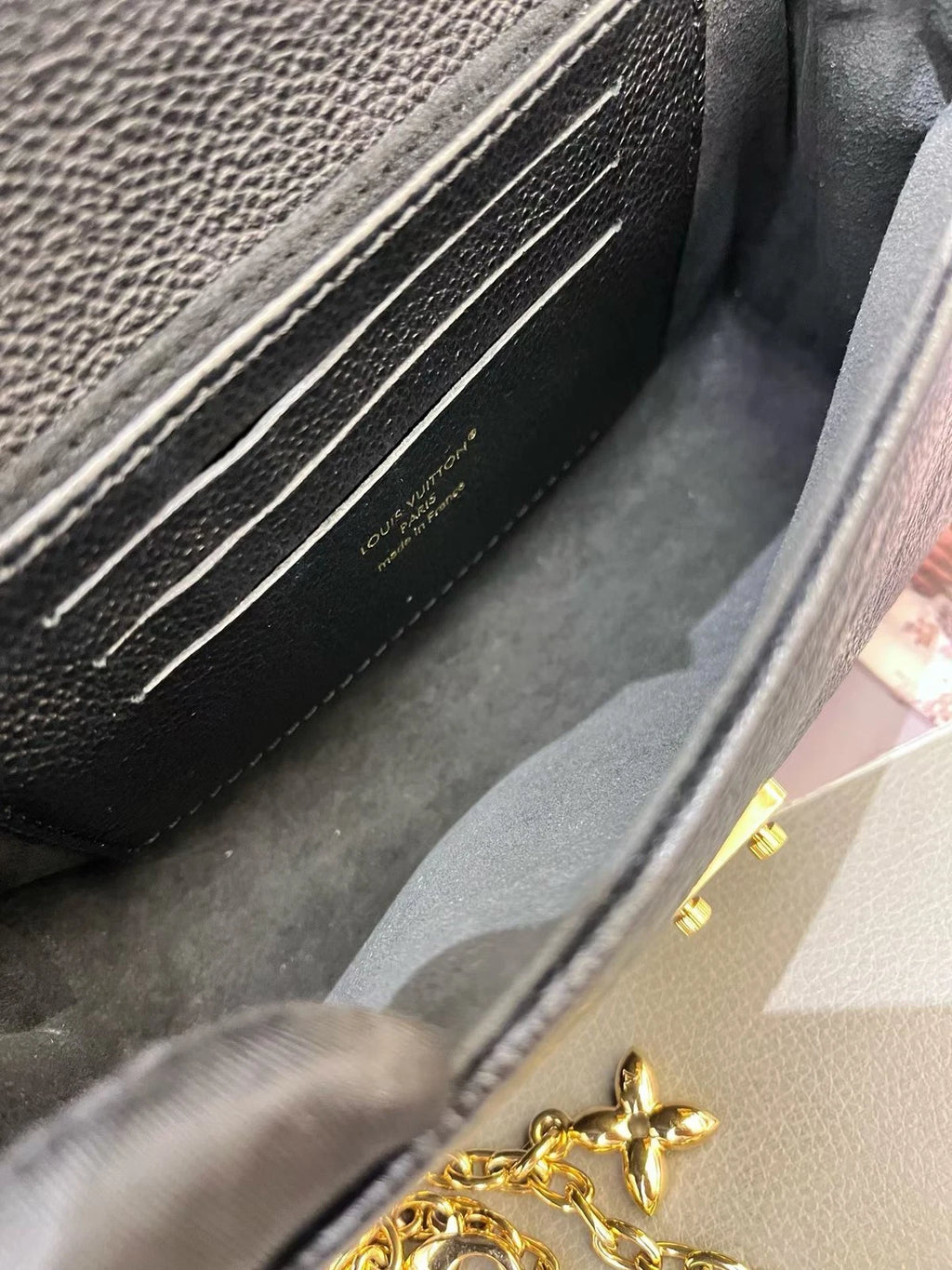 Louis Vuitton Madeleine Black Gold Crossbody Top Handle Excellent