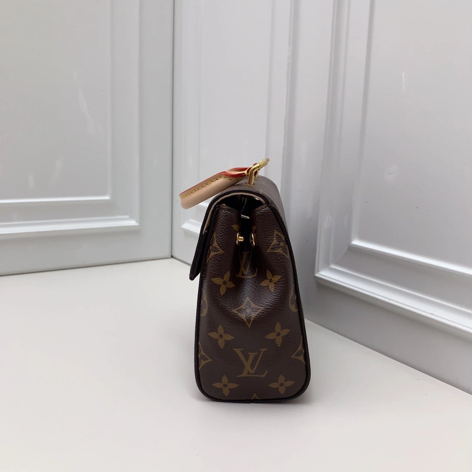 Louis Vuitton Cluny Brown Gold Crossbody Top Handle Excellent