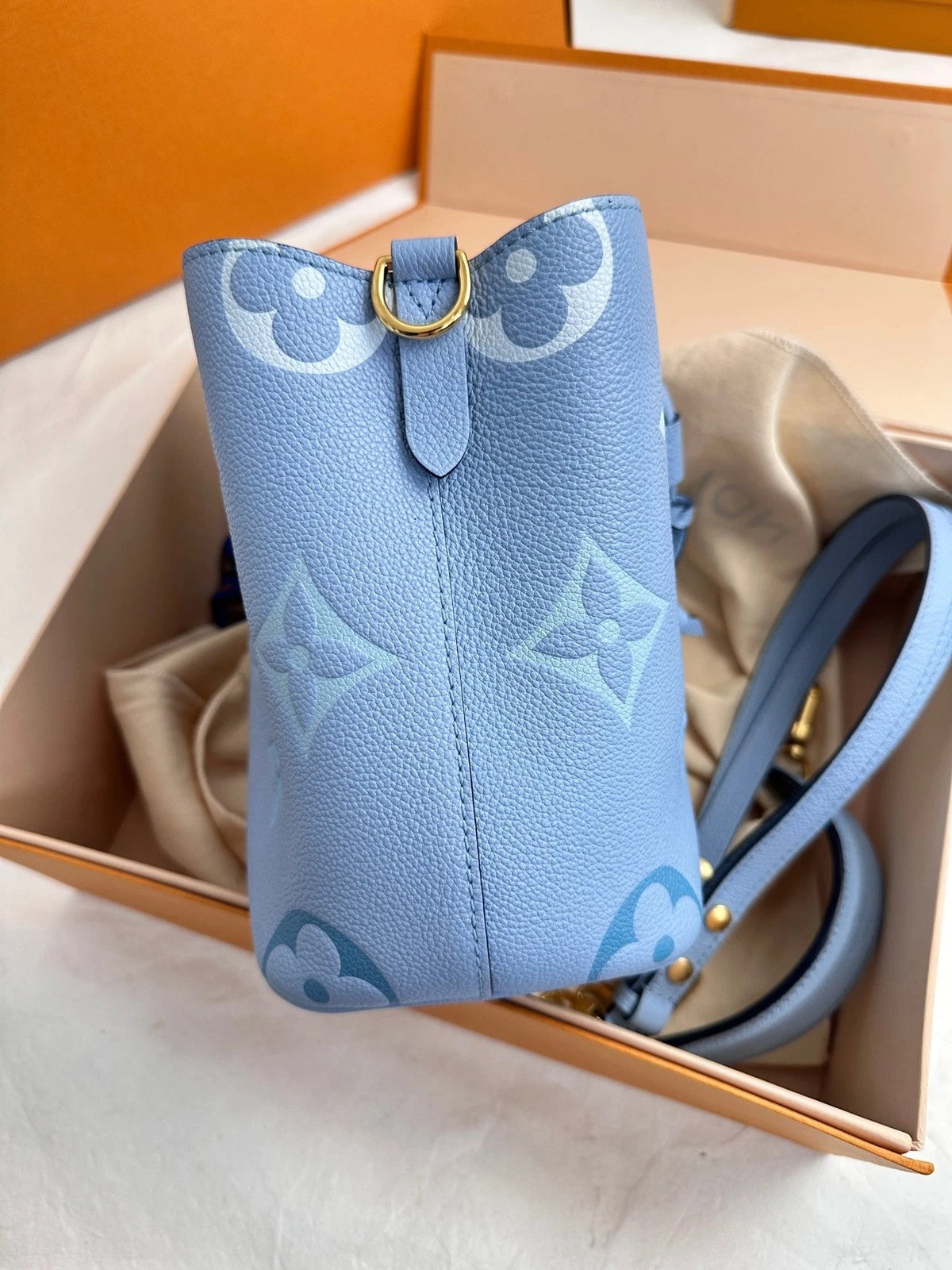 Louis Vuitton Neo Noe BB Blue Bucket Bag For Women