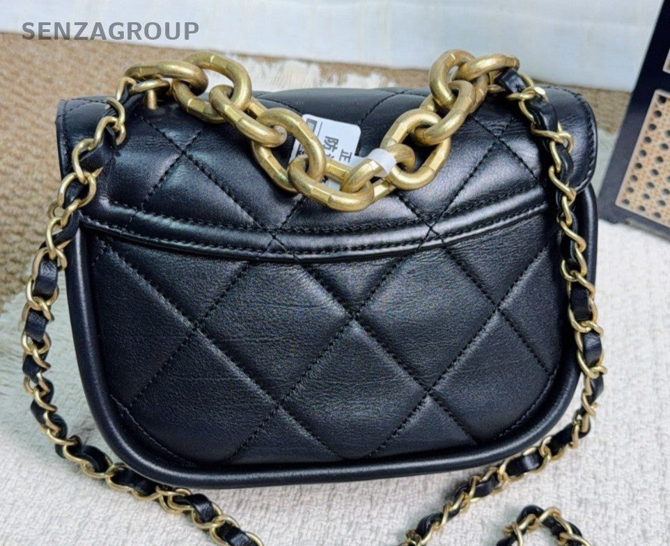 Chanel Diamond Saddle Chain Shoulder Bag Crossbody Black Gold Women Classic