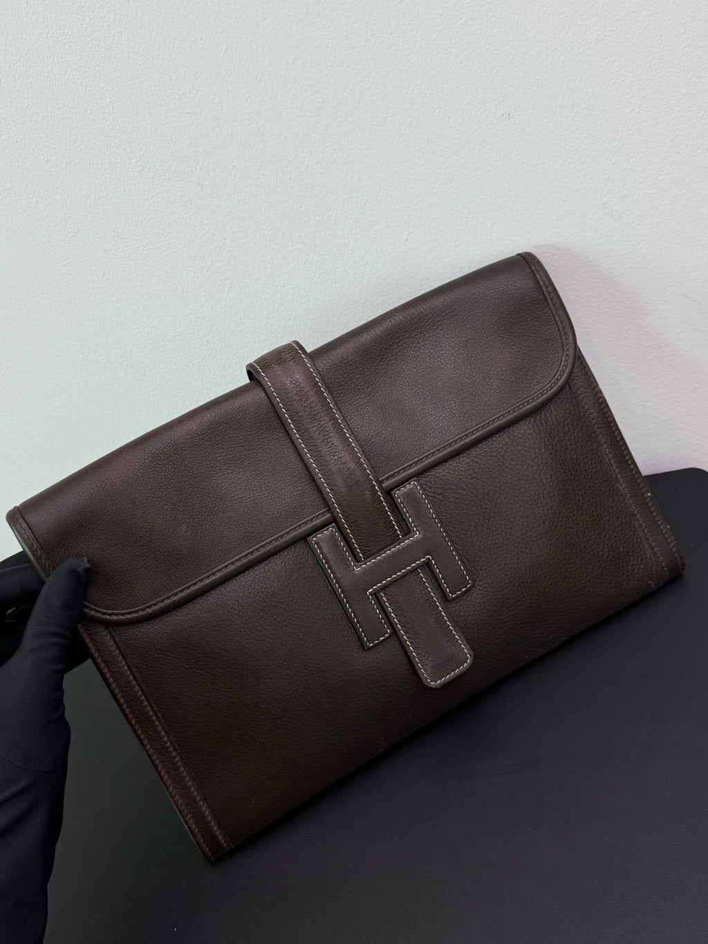 Authentic Vintage Hermes Jige29 Dark Brown Leather Clutch With H Flap
