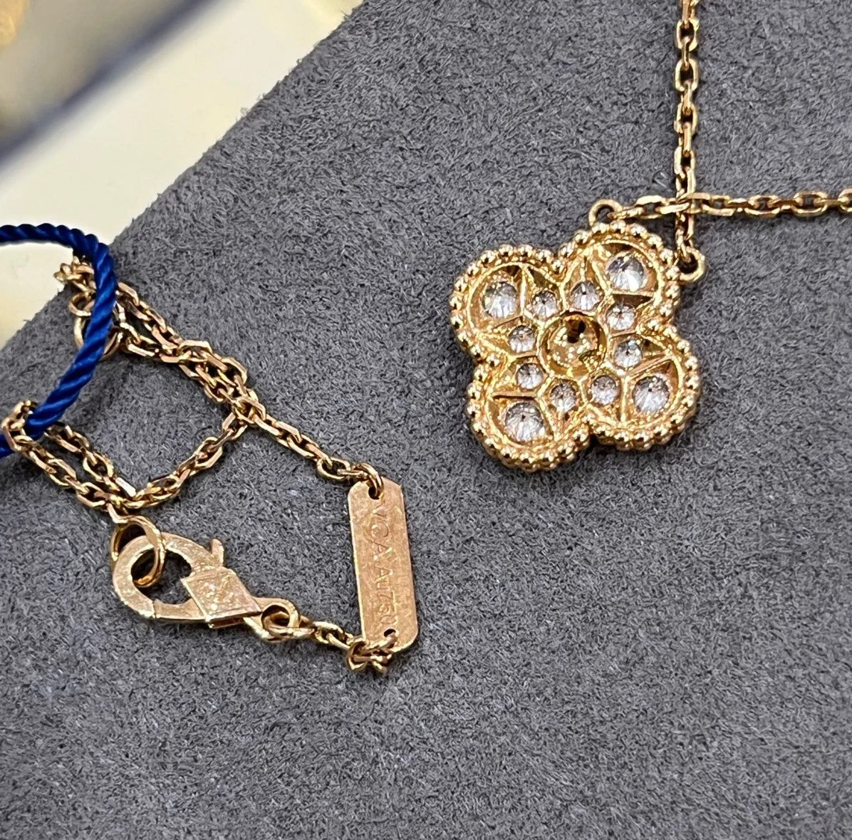 Van Cleef &amp; Arpels Vintage Alhambra 18K Yellow Gold Pendant Necklace 12 Diamonds