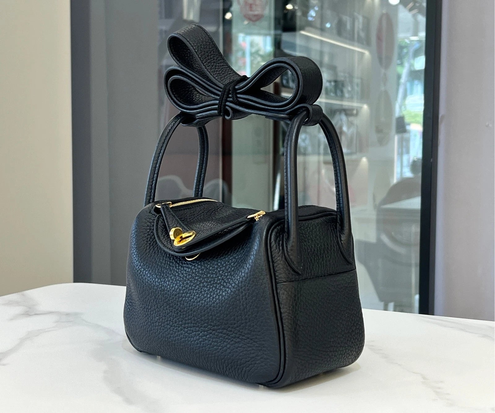 Hermes Mini Lindy Black Gold Handbag For Women