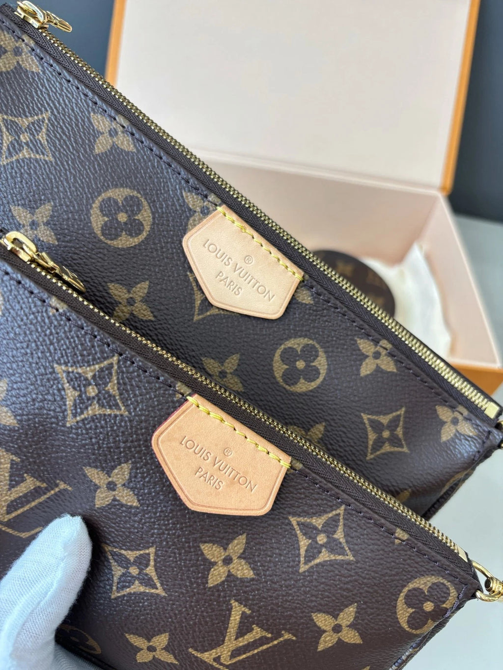 Louis Vuitton Multi Pochette Accessoires Monogram Canvas Shoulder Bag Crossbody