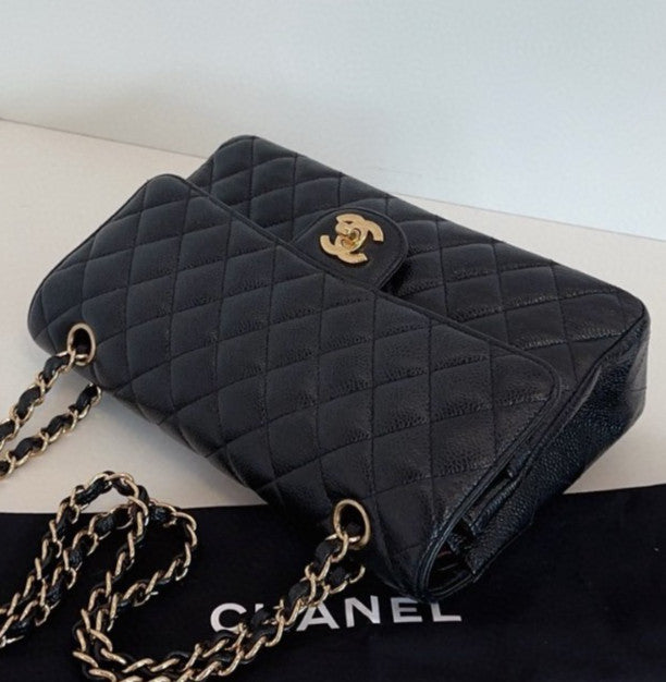 Chanel Classic Flap MM Calfskin Chain Shoulder Bag Crossbody Black Gold Women