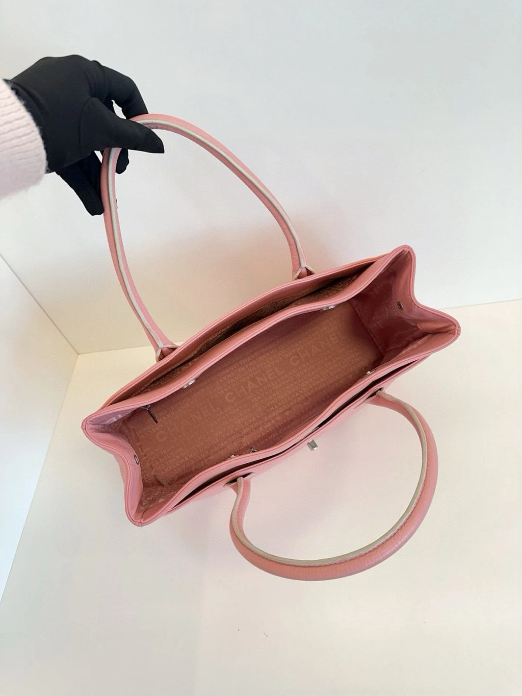 Chanel 2.55 Cerf Pink Leather Tote Bag Excellent