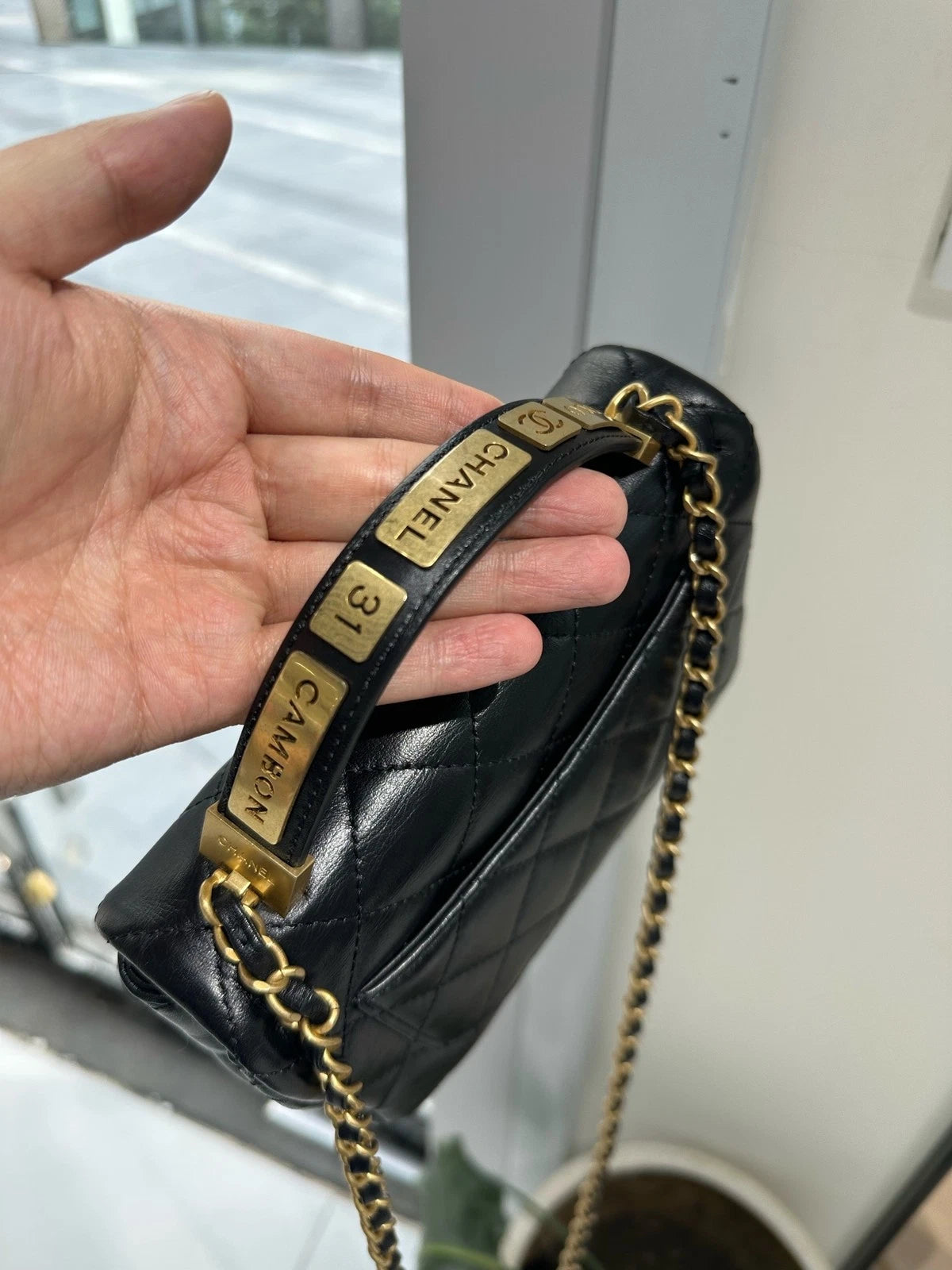 CHANEL Black Gold Top Handle Chain Bag For Women