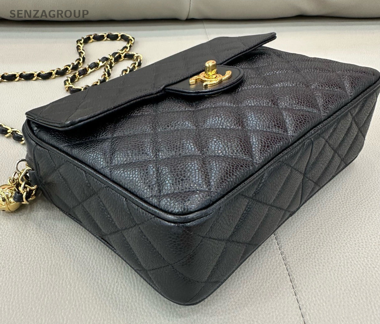 Chanel Camera Case Chain Calfskin Shoulder Bag Crossbody Black Gold Women