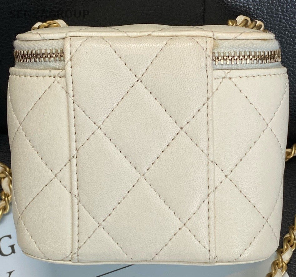 CHANEL Vanity Box mini Chain Shoulder Bag Crossbody White Gold Women Classic
