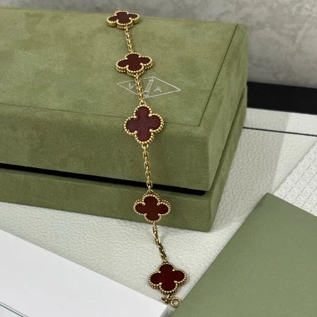 Van Cleef &amp; Arpels VCA Vintage Alhambra 5 Motifs Bracelet 18K YG Red Carnelian