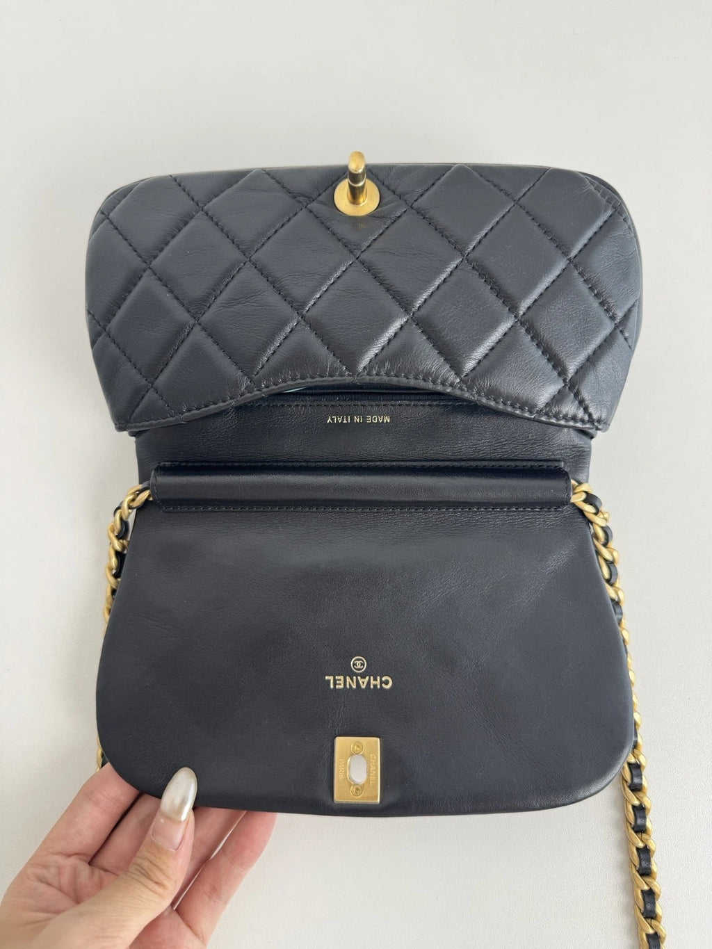 Chanel Diamond Chain Mini Shoulder Bag Black Gold Used Women Classic