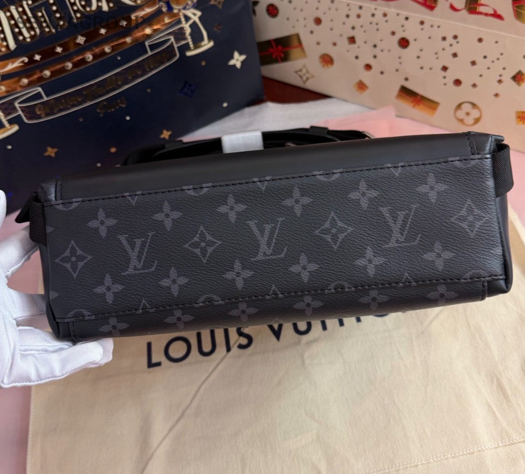 Louis Vuitton Voyager PM Monogram Shoulder Bag Black Unisex Adults Classic