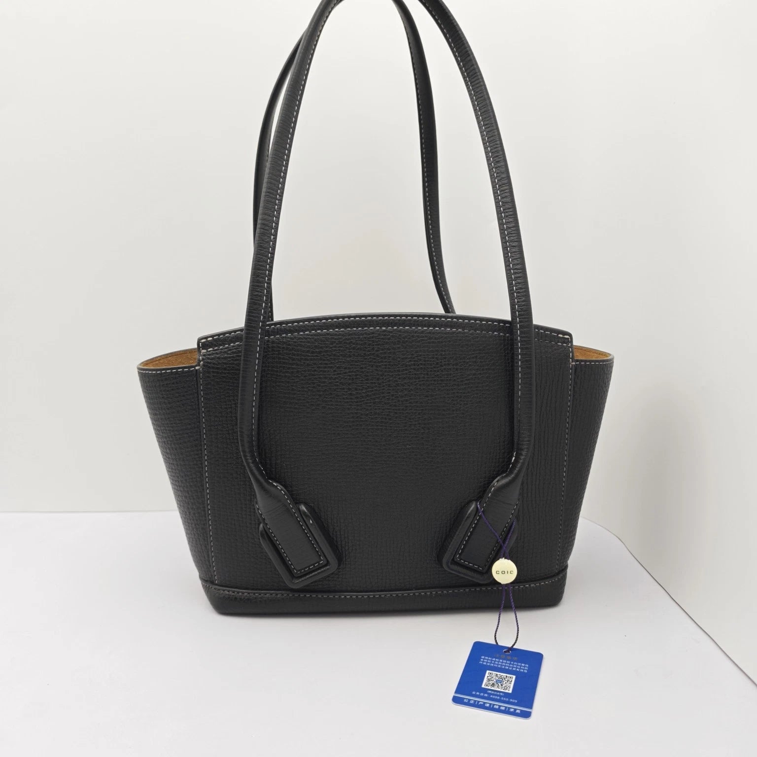 Bottega Veneta Black Woven Calfskin Arco33 PM Handbag Crossbody For Women