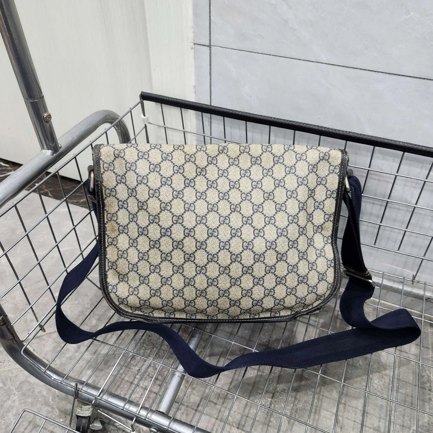 Gucci GG Canvas Flap Messenger Shoulder Crossbody For Women