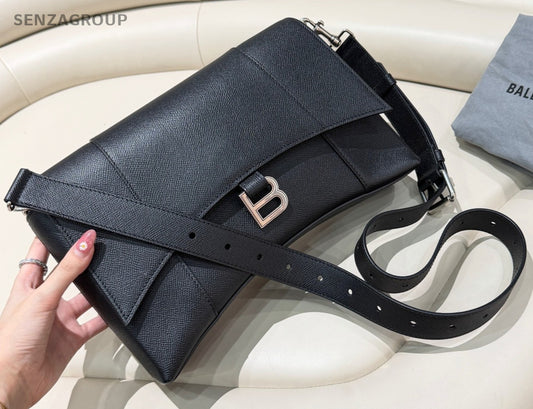 Balenciaga DownTown All leather Shoulder bag Black Silver Classic