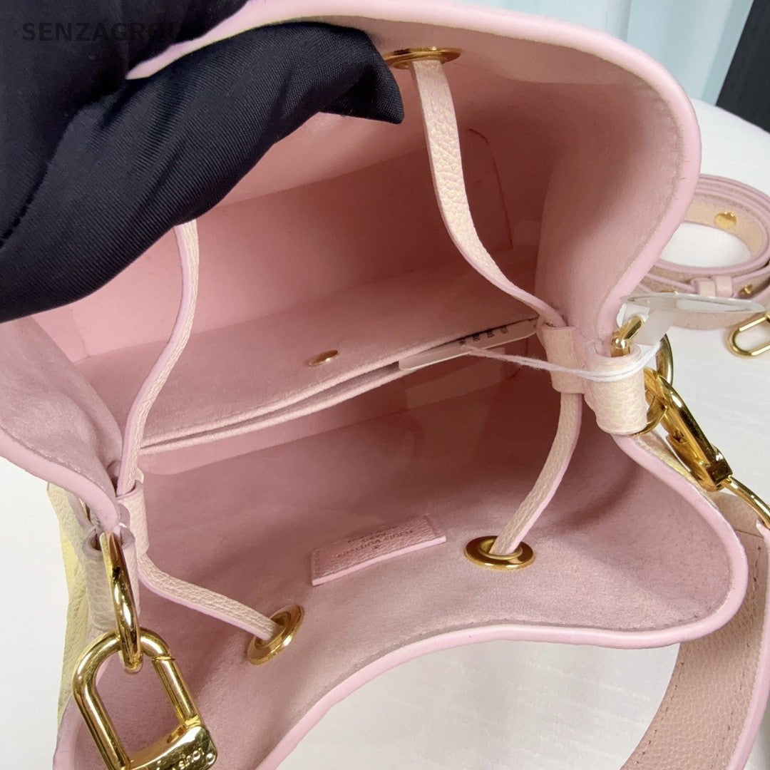 Louis Vuitton NeoNoe BB Pink glittering Limited Edition 2way Shoulder bag Women