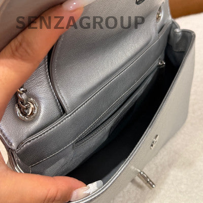 Chanel V-Quilted Chain Shoulder Crossbody Bag Silver Classic Women
