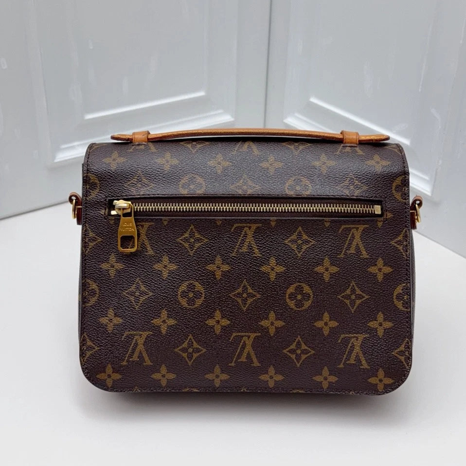 Louis Vuitton Metis Pochette Monogram Shoulder Crossbody Brown Gold Women
