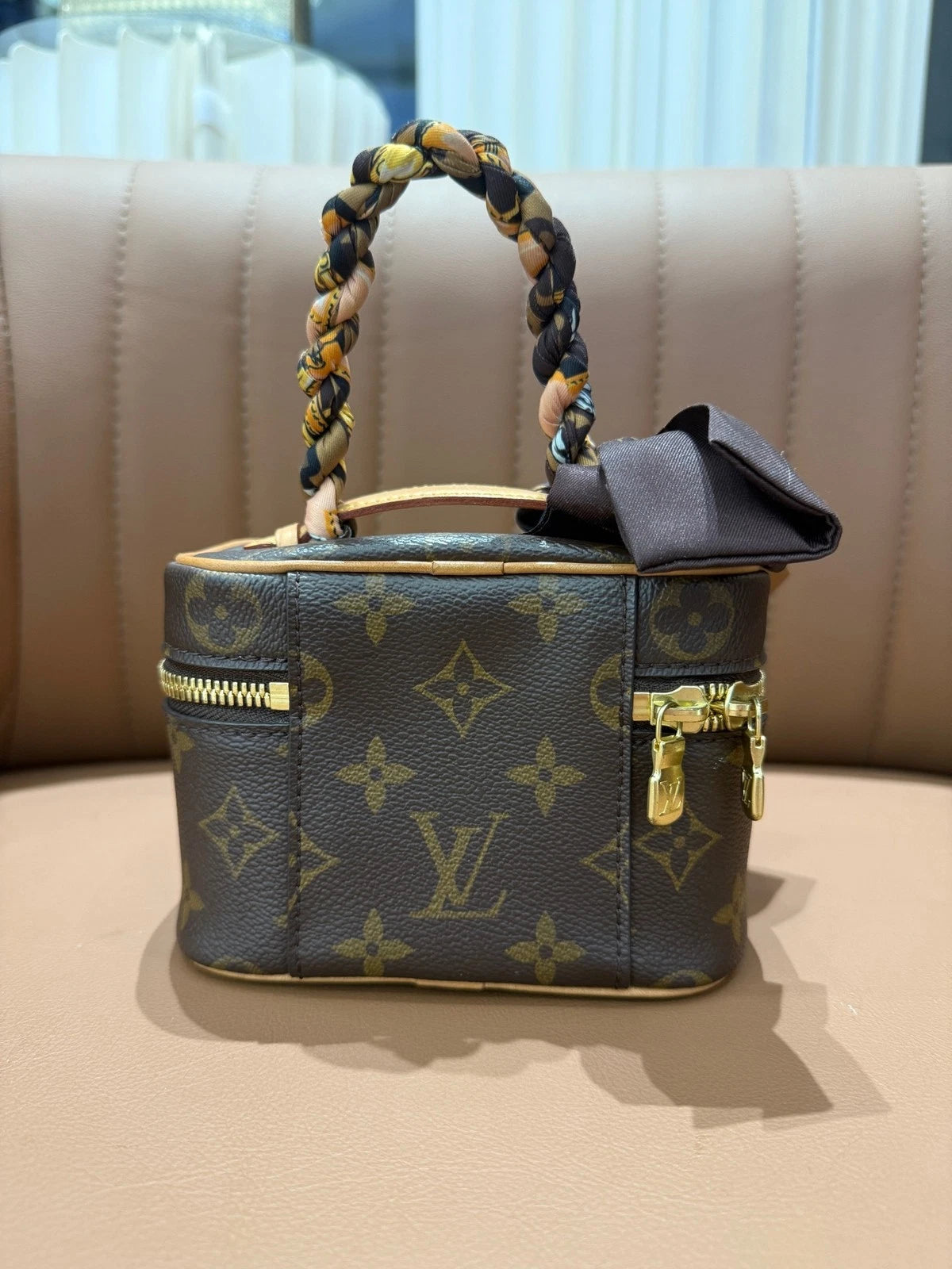 Louis Vuitton Nice Nano Mini Canvas Cosmetic Clutch Bag For Women