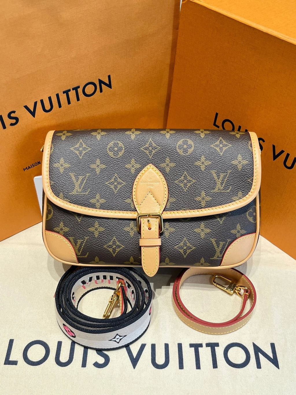 Louis Vuitton Monogram Canvas Black Strap Baguette Shoulder Bag For Women