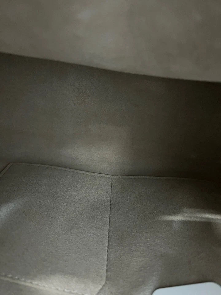 Louis Vuitton On The Go Medium Tote Bag For Women Gray