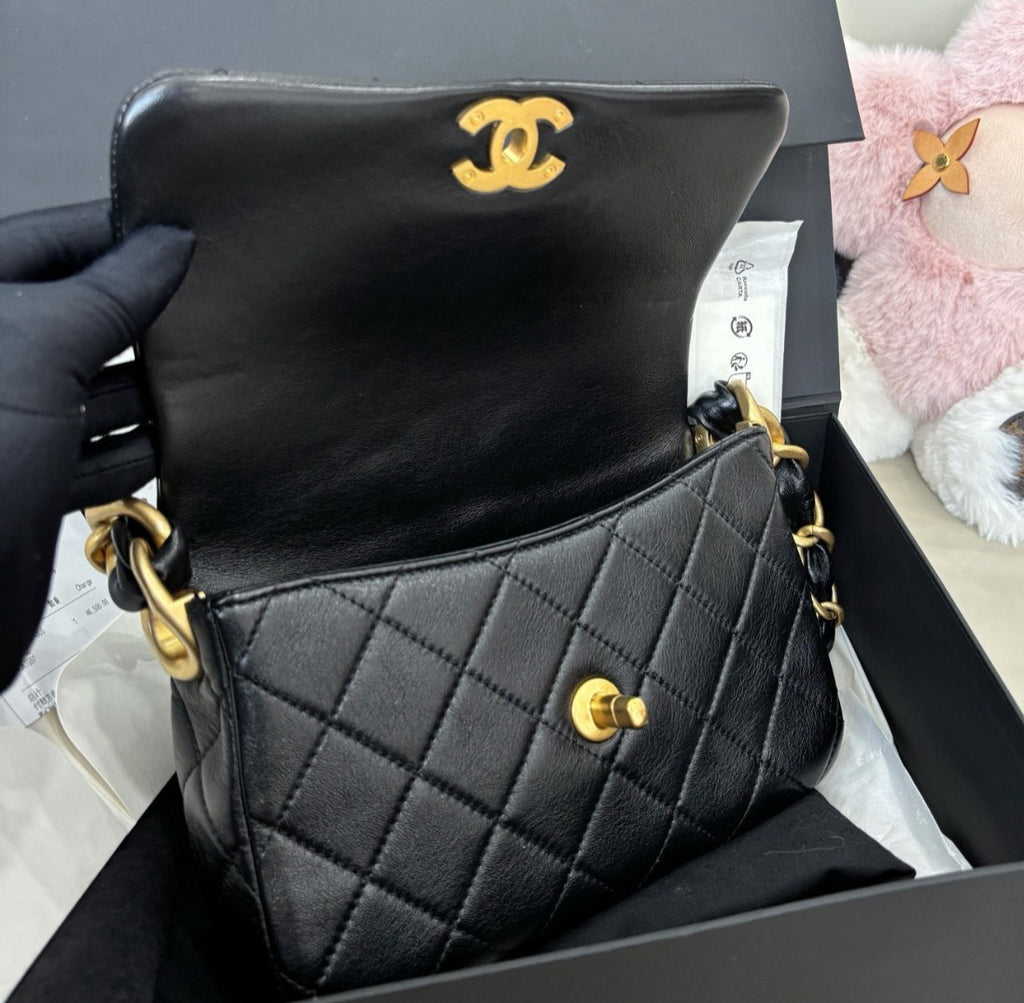 Chanel Diamond Lambskin Chain Shoulder Bag Black Gold Women Classic Fashion