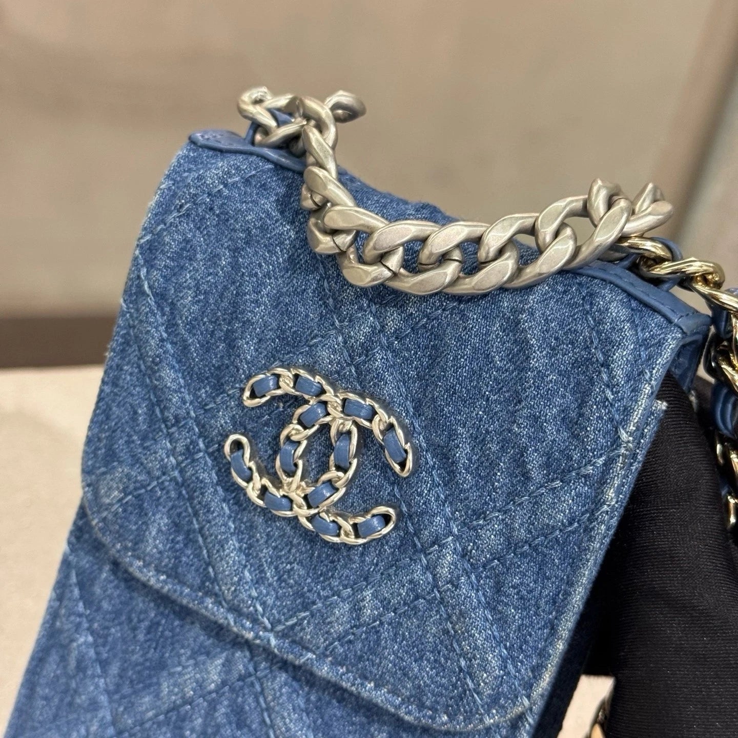 CHANEL Denim Phone Shoulder Crossbody Bag For Women