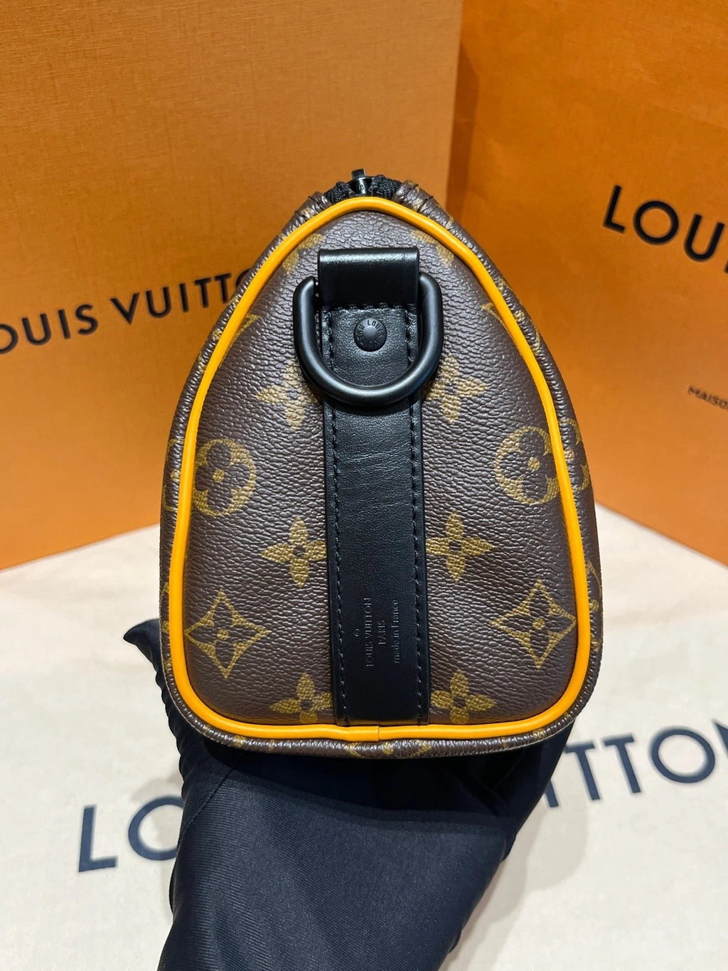 Louis Vuitton Keepall Monogram Canvas Crossbody Handbag Excellent