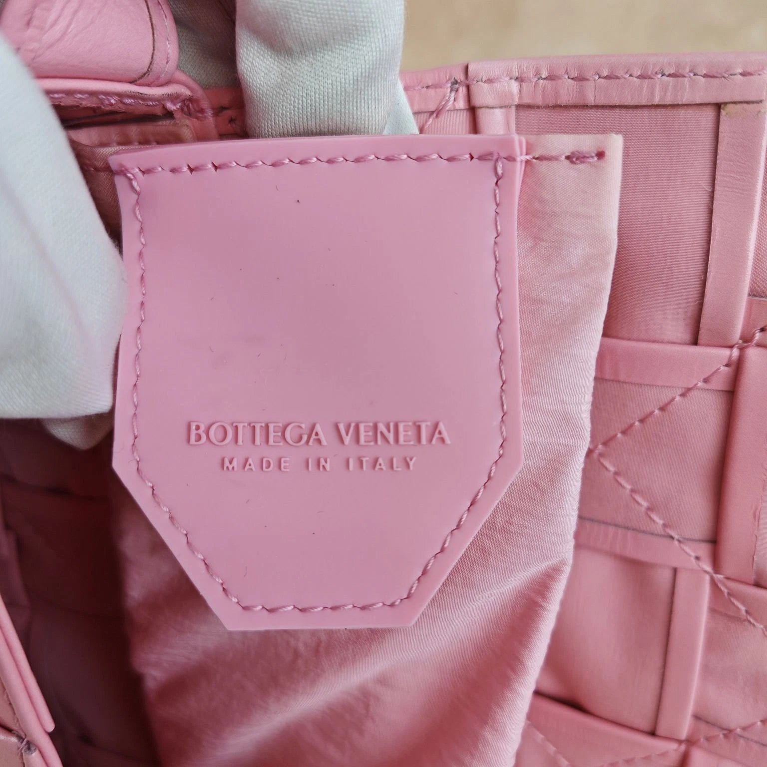 Bottega Veneta Pink Woven Leather Shoulder Crossbody Bag For Women