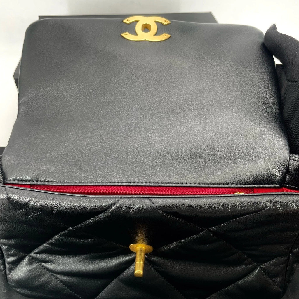 CHANEL 19 Small Black Gold Lambskin Shoulder Crossbody Bag For Women