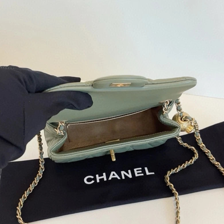 Chanel Classic Flap Chain Shoulder Crossbody Diamond Green Gold Women Fashion