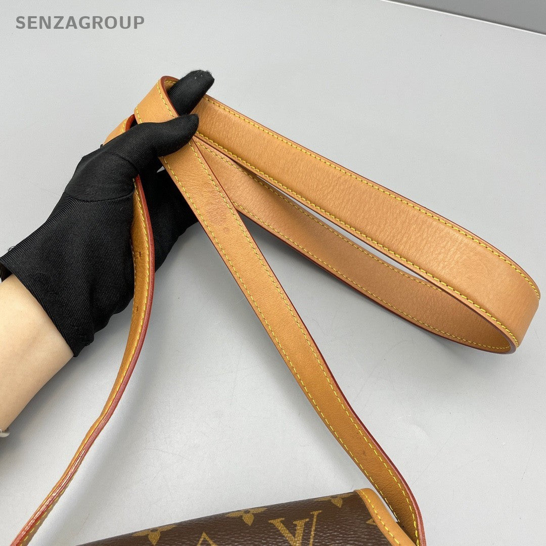 Louis Vuitton Saddle Monogram Shoulder bag Crossbody Women Brown