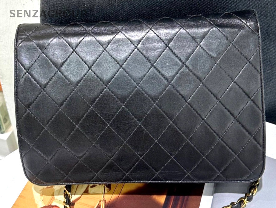 CHANEL Classic Flap Diamond pattern Vintage Shoulder bag Crossbody