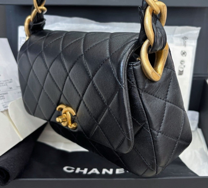 Chanel Diamond Lambskin Chain Shoulder Bag Black Gold Women Classic Fashion