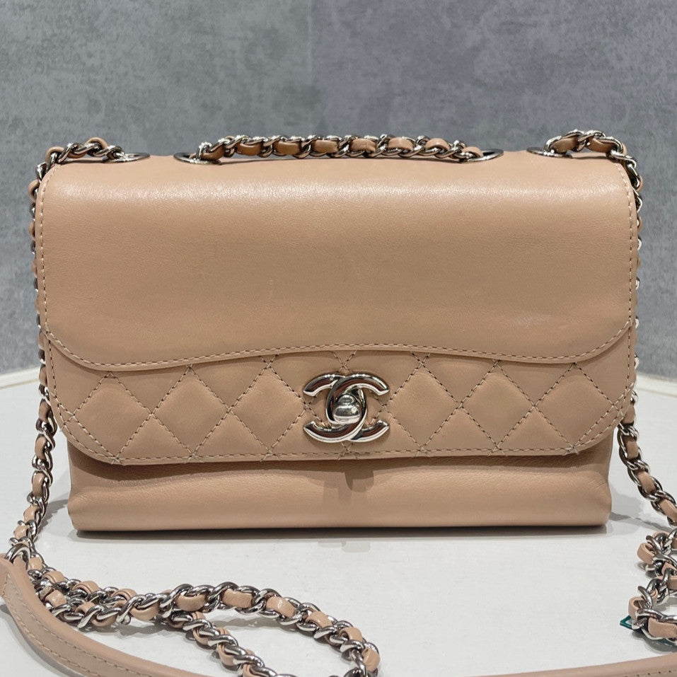 Chanel Quilted Chain Shoulder Bag - Pink with Silver Hardware
