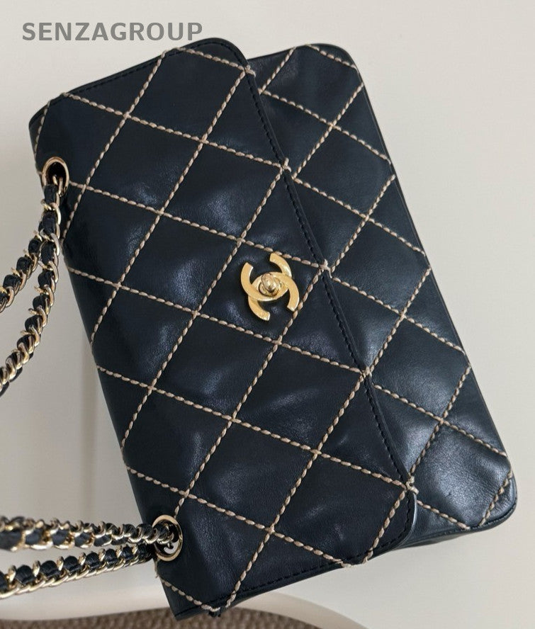 Chanel Classic Flap Quilted Pattern Shoulder Crossbody Bag Black Women