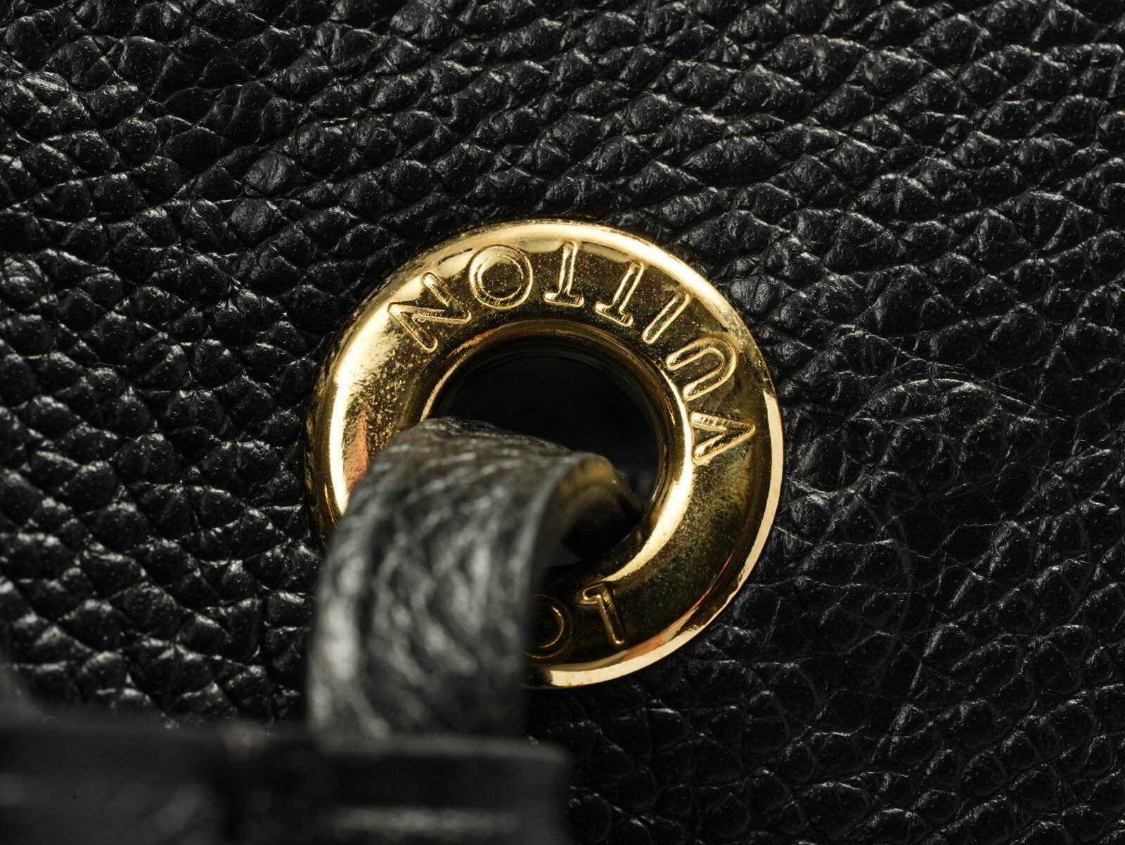 Louis Vuitton  Empreinte  NéoNoé MM M45256 with chip version