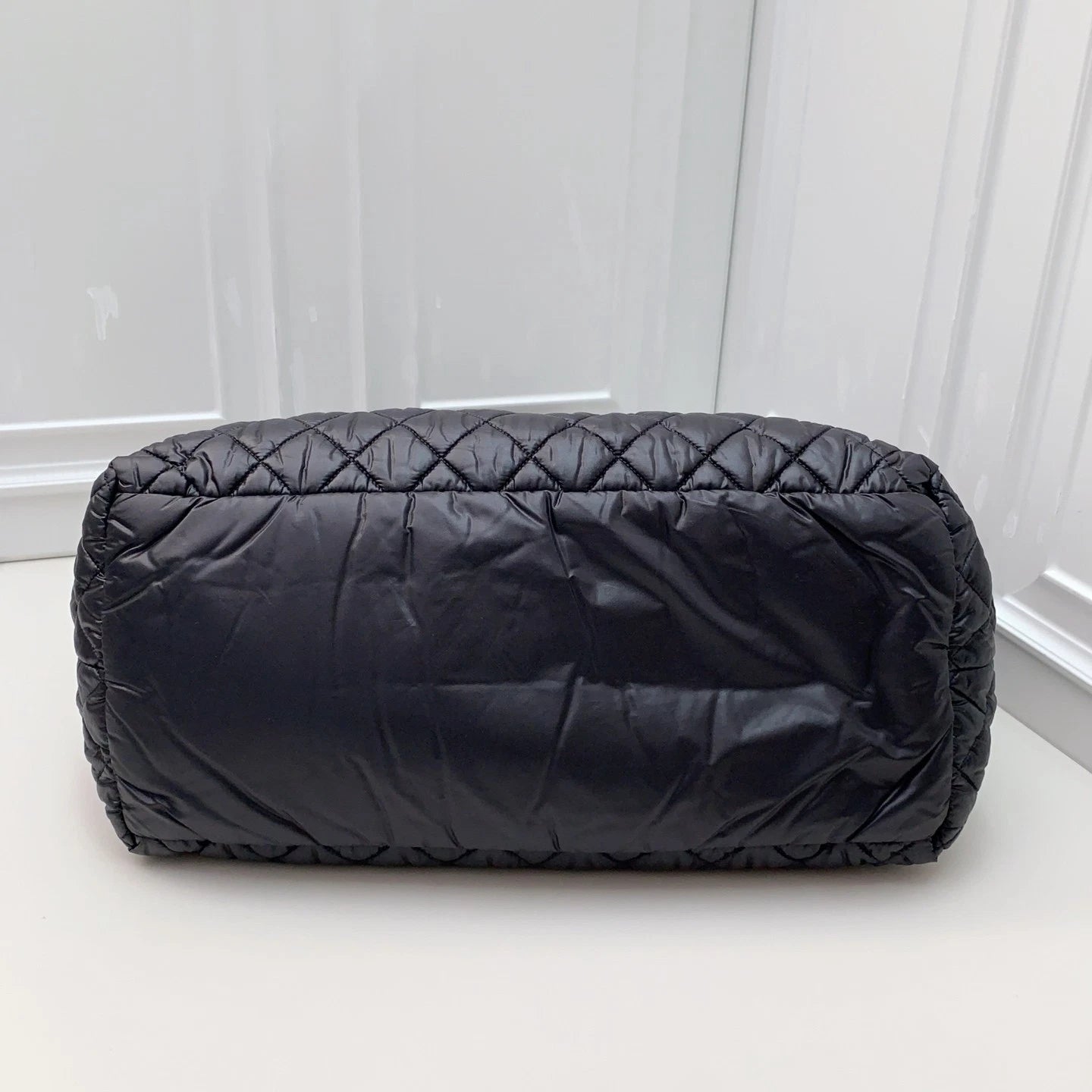 Chanel Puffer Tote Diamond Top Handle Bag Black Women Fashion