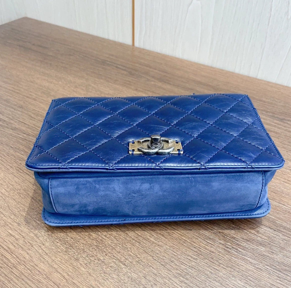 CHANEL Oil Wax PM Diamond Shoulder Bag Crossbody Bag Women Claasic
