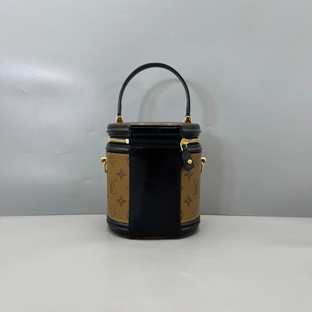 Louis Vuitton Monogram Canvas Bucket Bag For Women