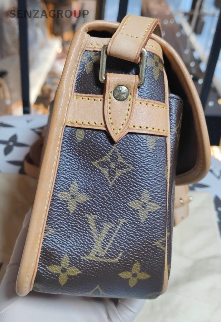 Louis Vuitton Sologne Monogram Shoulder bag Crossbody M42250 Brown