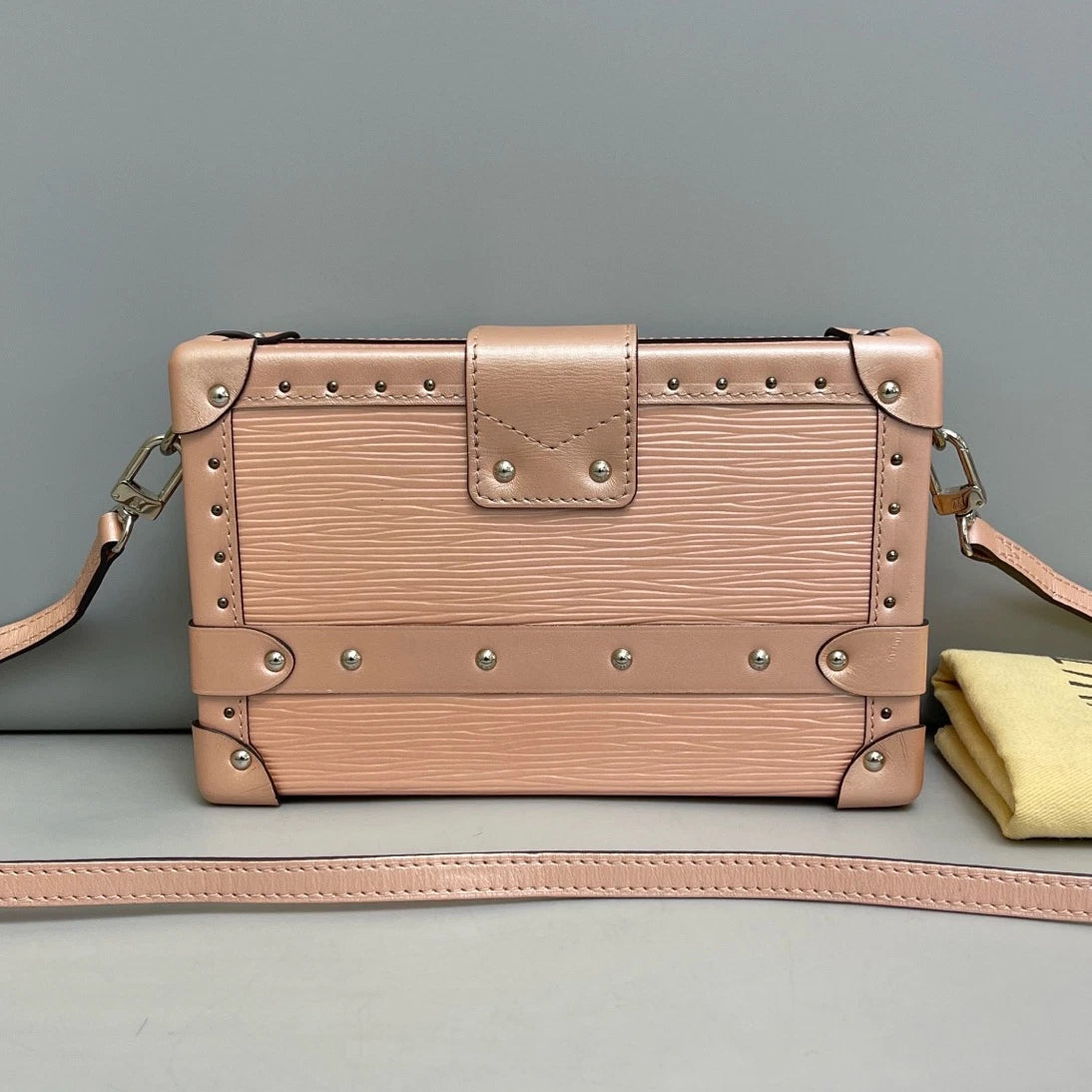 Louis Vuitton Epi Petite Malle Pink Silver Shoulder Bag Crossbody Women Classic