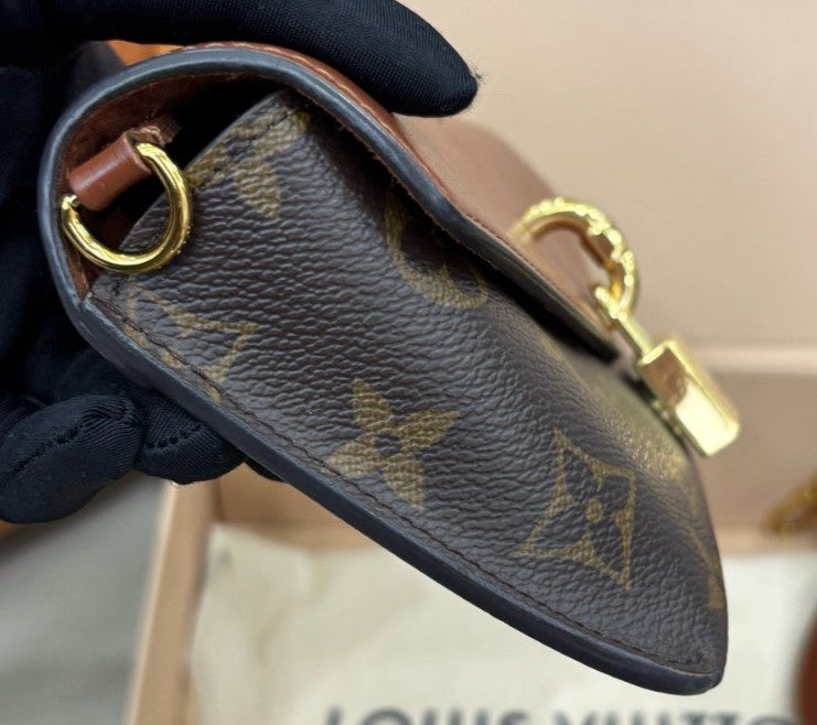Louis Vuitton Padlock On Strap Chain Shoulder Bag Crossbody Brown Gold Women